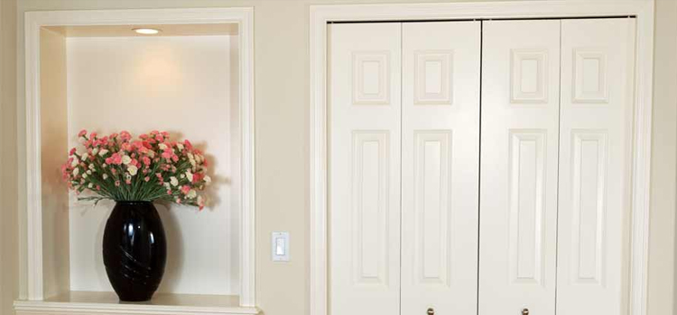 residential closet door repair in Woodland